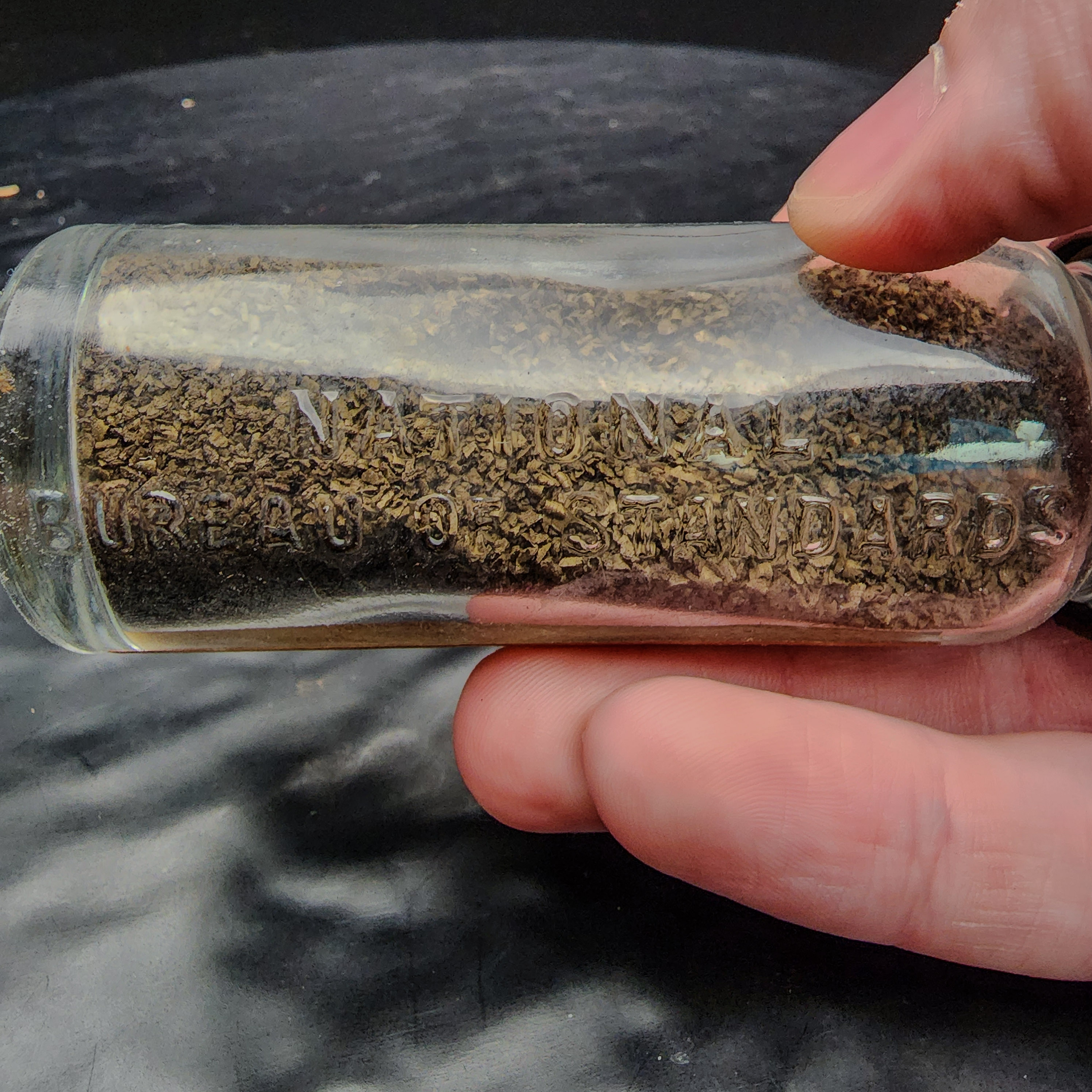 NBS/NIST Standard Reference Material 105LA High Sulfur Steel 0.2% 🔧 - Picture 5 of 8